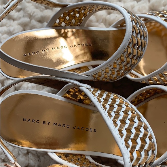 Marc Jacobs metallic weave cork platform wedges - Picture 2 of 5